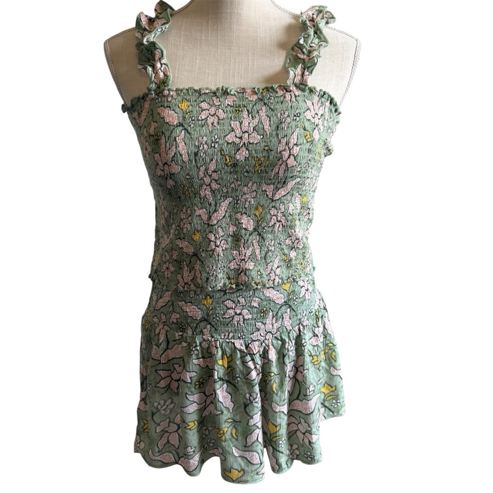 Aerie Sage Green & Pink Floral 2 Piece Sleeveless Top and Skort Size Small